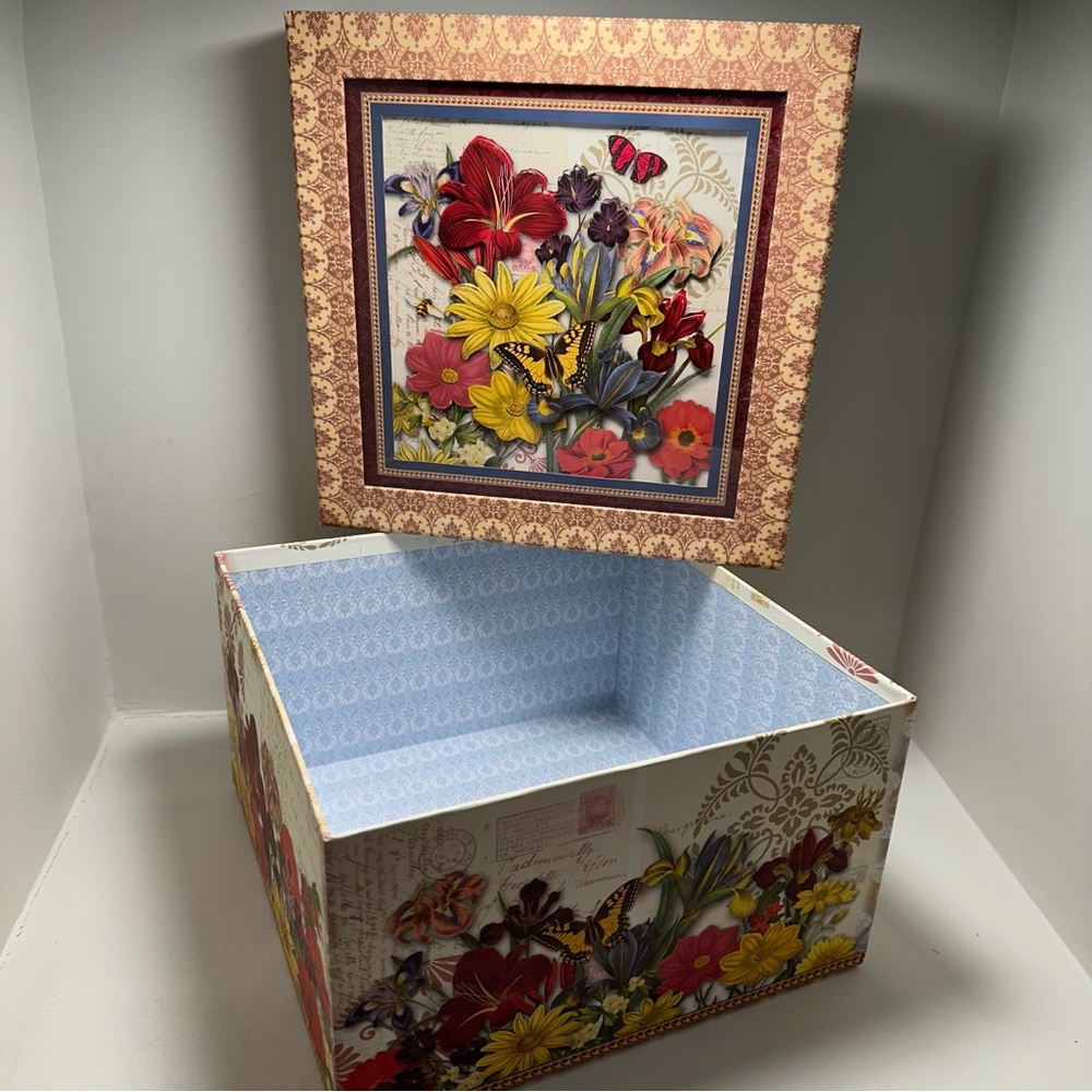 PUNCH STUDIO Decorative Storage Gift Box Floral 3D Cover 9.5” Square